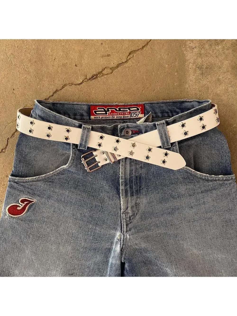 Y2k Cyber Western 2000s style studded punk goth white and silver belt. Great